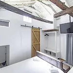Trinitarios Apartman Toledo